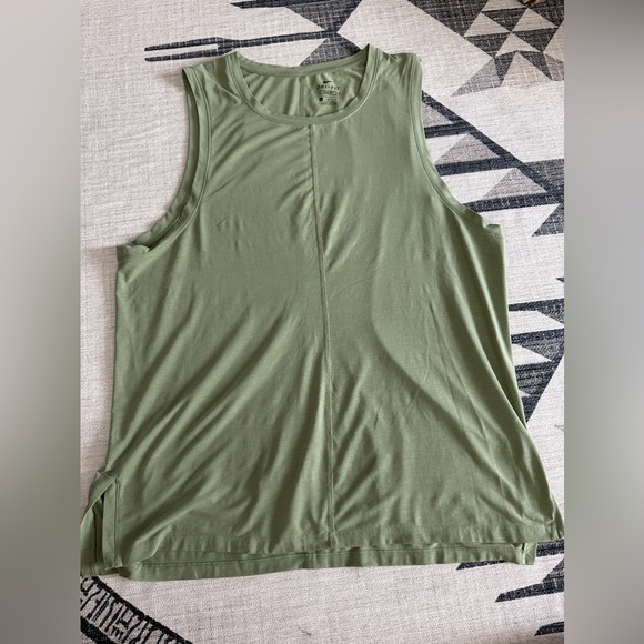 Nike Tops - Nike Dri Fit Tank Top XL